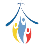 Logo imagem uma igreja com 3 pessoas em formação